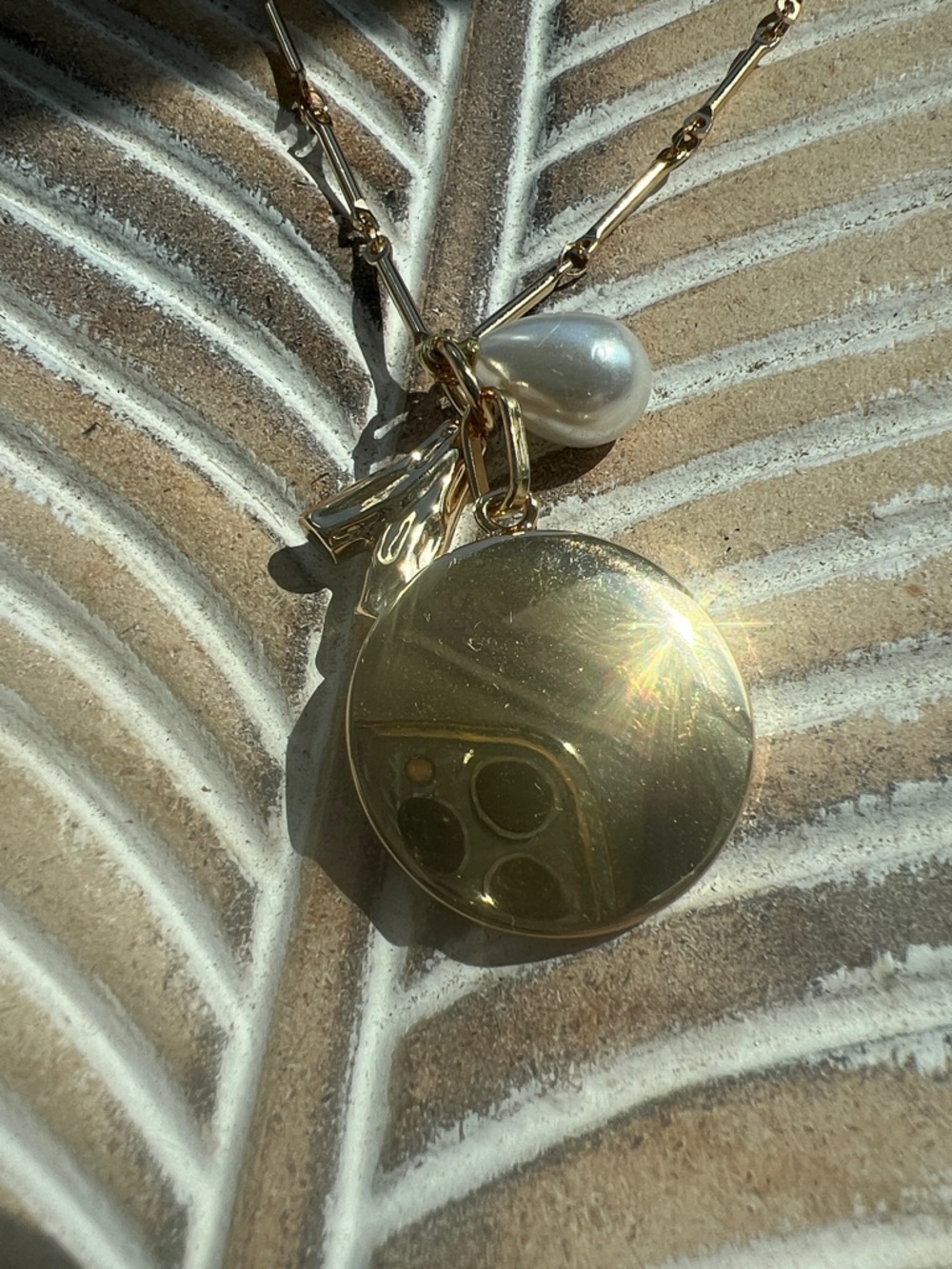 Mayamar 24 Karat Gold Dipped Red Pendant Necklace with Pearl and Gold Charm NEW - Picture 4 of 7